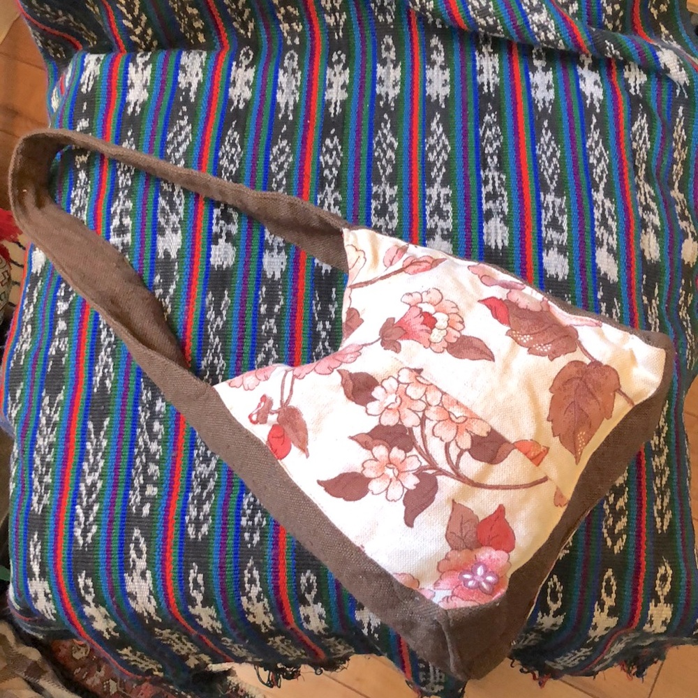Tallulah Linen Flowers Handbag